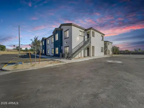 12-Unit Apartment Community