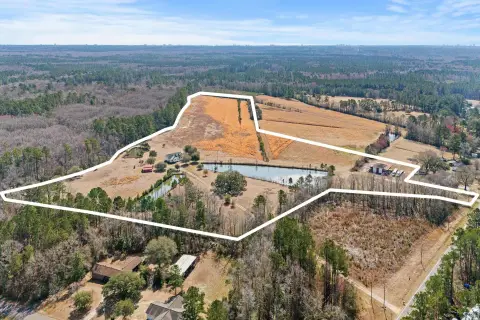 Land with Warehouse and Barn