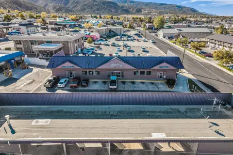 Laundromat and Dry Cleaning Business