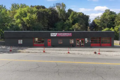 Automotive Shop With Service Bays