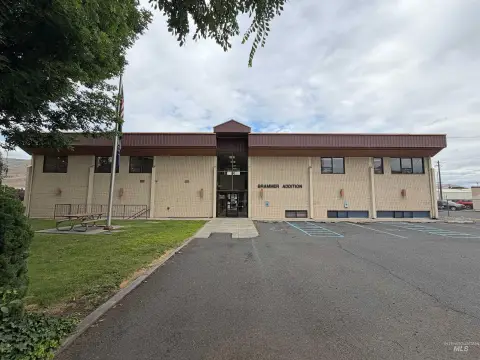 Flexible Office Building