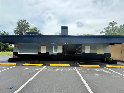 Restaurant Property with Pavilion