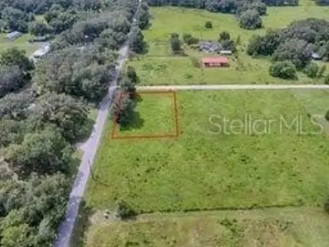 Ready-to-Build Homesite in Bushnell