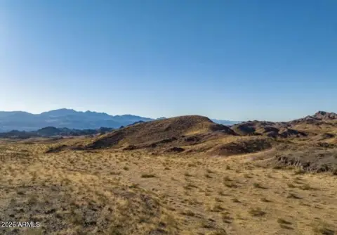 Vast Land Parcel in Bullhead