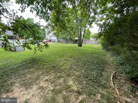 Land in Prime Arlington Location