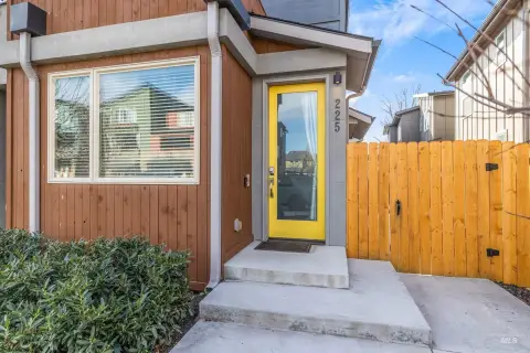 Three-Unit Residential Income Property