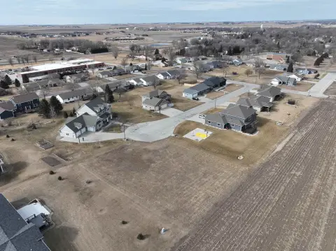 Spacious Residential Lot in Iowa