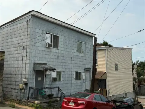 Duplex with Two 2BR Units