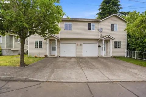 Duplex For Sale with Vacant Unit