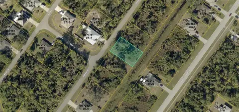 Residential Lot in North Port