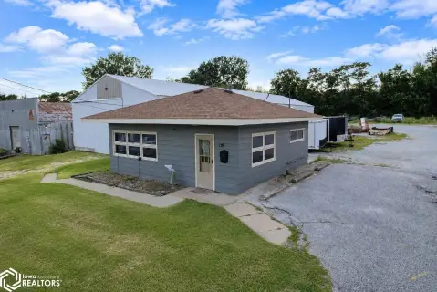 Multi-Building Industrial Flex Property