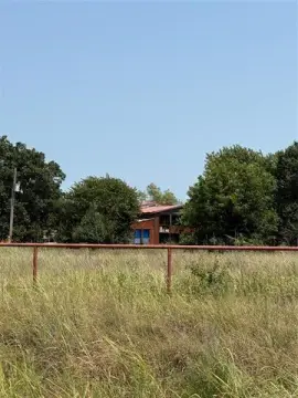 Agricultural Land with Barn and Farmhouse