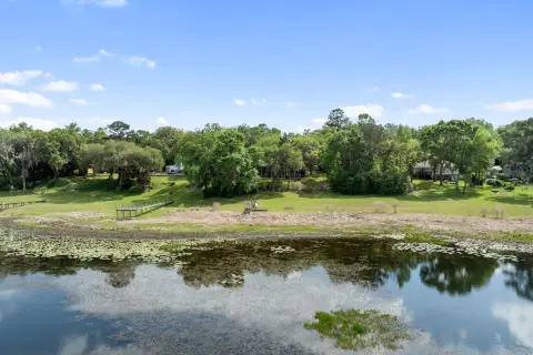 Lake Jackson Overlooking One-Acre Lot