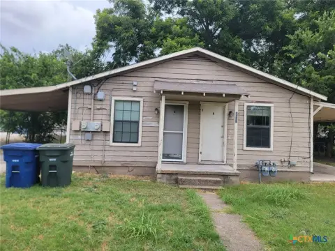 Two-Unit Duplex with Public Utilities
