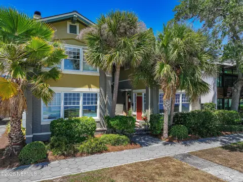 Historic Jacksonville Quadraplex with Loft