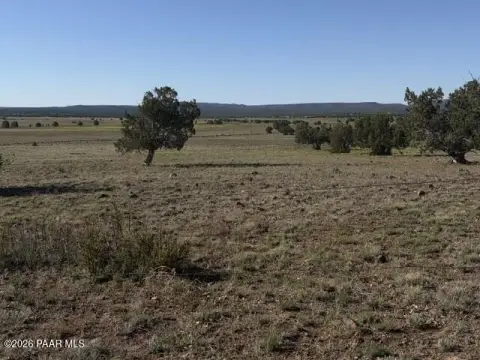 40-Acre Retreat off Route 66