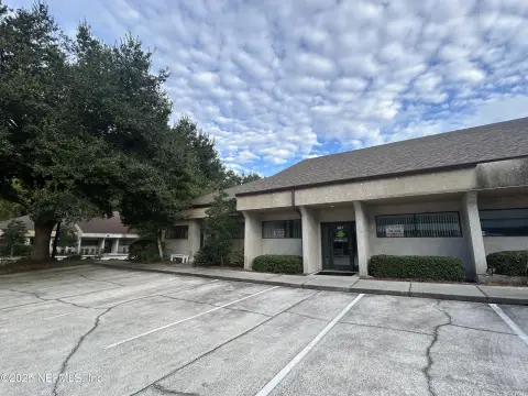 Double-Unit Office Suite