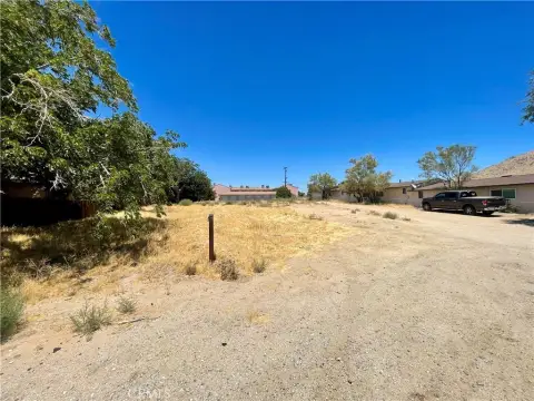 Multi-Unit Zoned Residential Lot