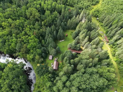 Riverfront Hunting Land With Cabin