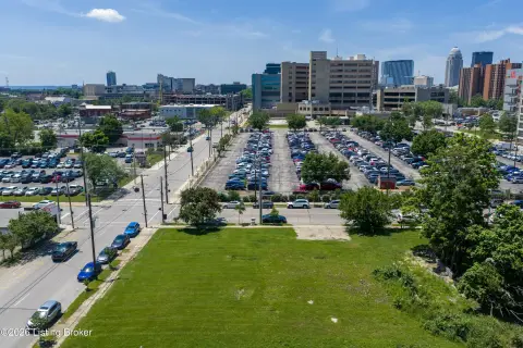 Multi-Lot Commercial Land Parcel