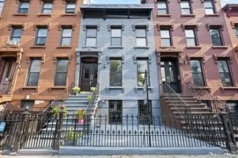 Renovated Townhouse in Bedford-Stuyvesant