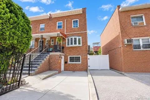Brick Duplex with Four Bedrooms