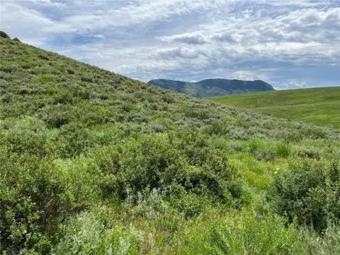 35 Acres Near Steamboat Springs