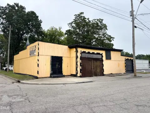 Car Wash Property with Warehouse