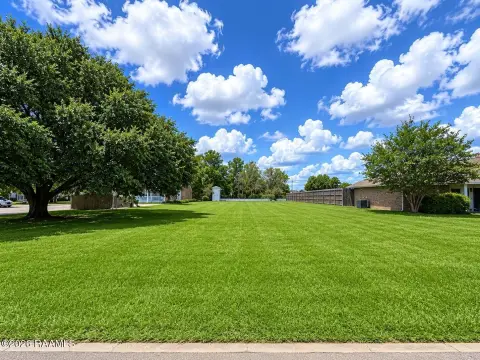 Residential Land in Lafayette, LA