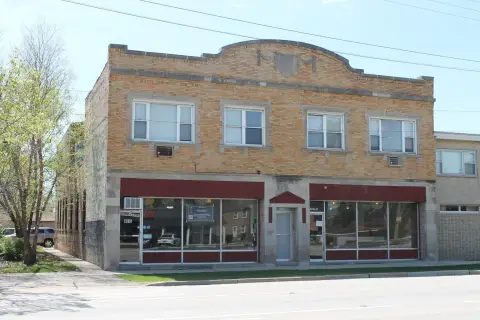 Mixed-Use Building in Hillside, IL
