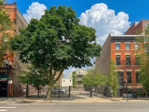 Double Lot Development Opportunity