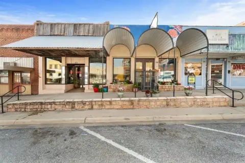 Turn-Key Floral and Gift Shop