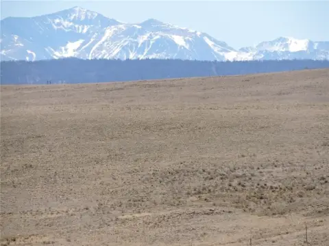 Hartsel Land with Mountain Views