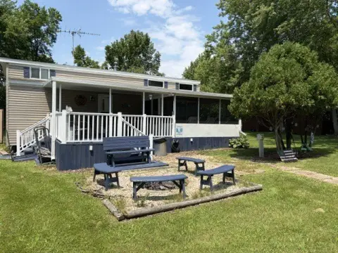 Park Model in Gated RV Community