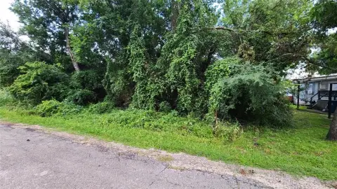 Vacant Lot in Sky Harbor