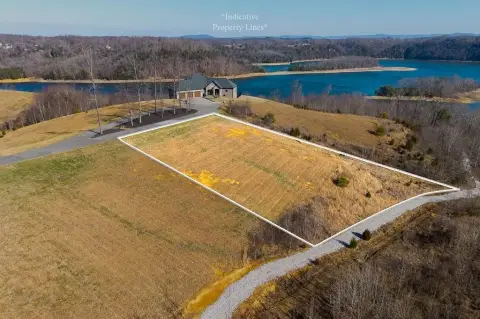 Lake View Homesite in Byrdstown
