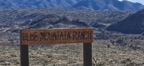 Kingman Land with Equestrian Potential