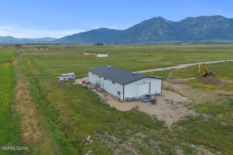 Build-Ready Ranch Acreage with Barn