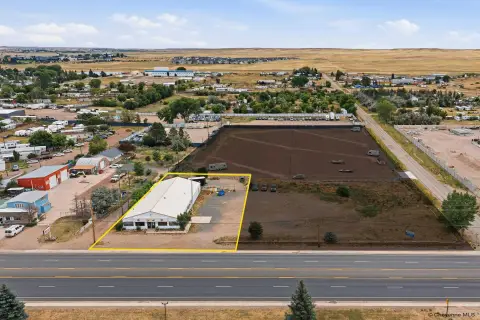NNN-Leased Commercial Property