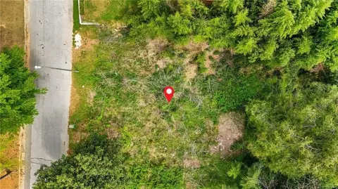 Residential Lot in Grove Park