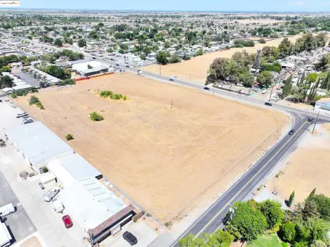 General Commercial Land Corner Lot