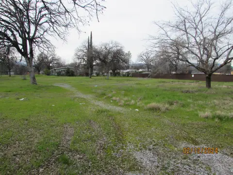 Commercial Land on Lake Boulevard