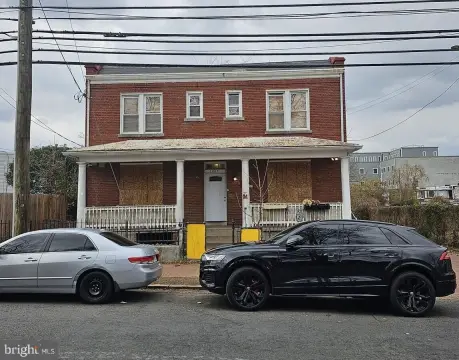 Anacostia Quadruplex: Investment Opportunity