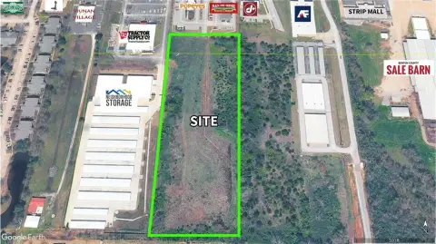 Commercial Land with Utility Access