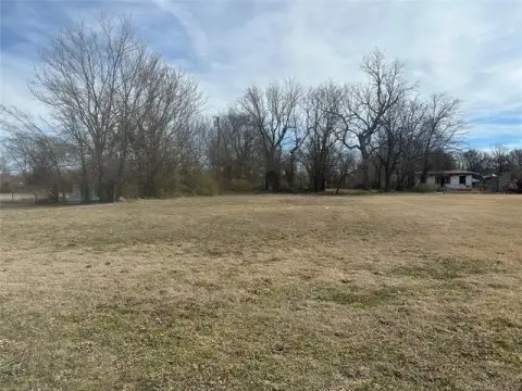Commercial Land with Street Frontage