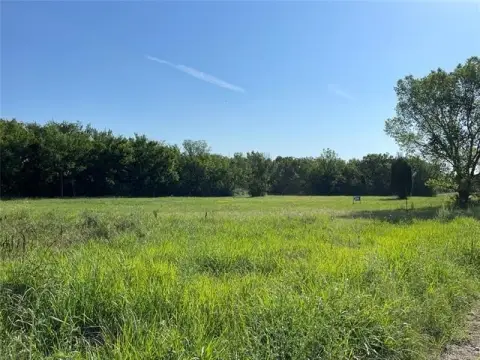 A-Zoned Land with Highway Frontage