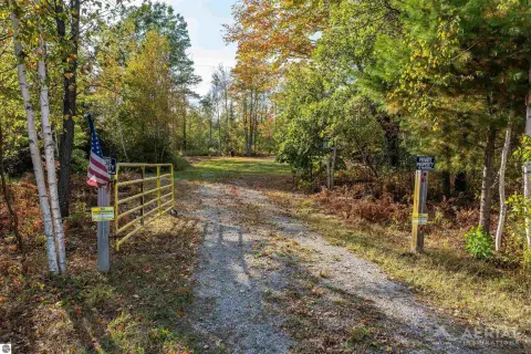 Hunting Land Near I-75