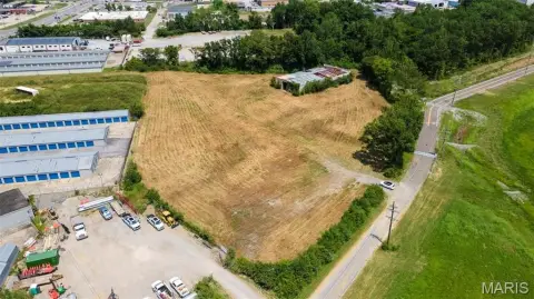 Industrial Warehouse on Acreage