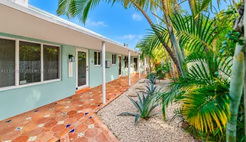 Furnished 4-Unit Quadplex
