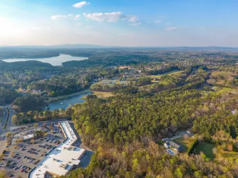 Prime Commercial Land Near Lake